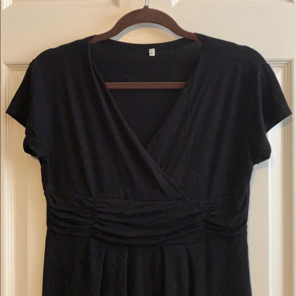 Women’s Black V-Neck Dress